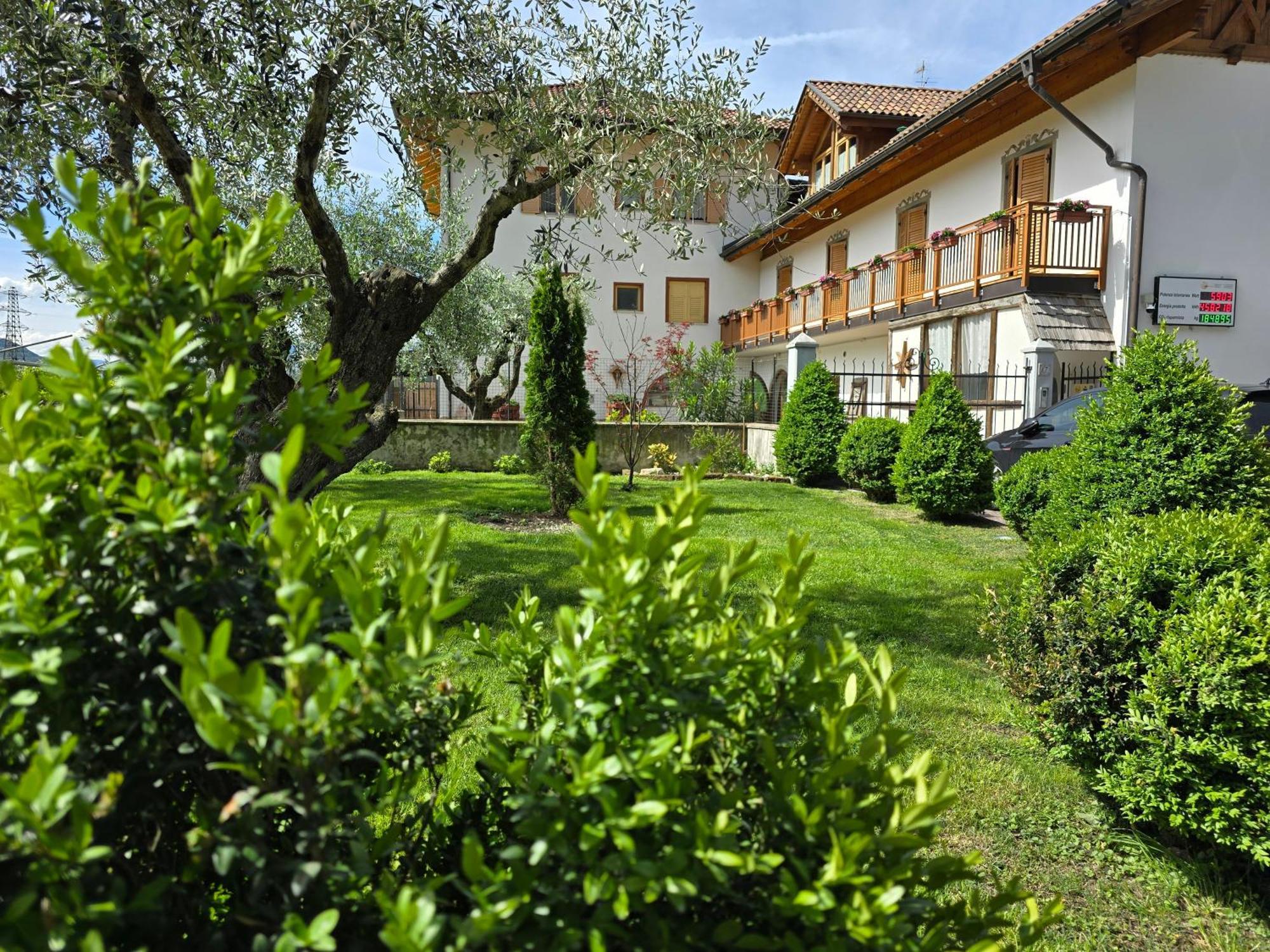 Antico Fienile Agritur Villa Mezzocorona Exterior photo